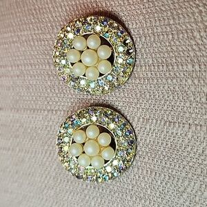 Vintage Ledo Faux Pearls with Crystals Clip-On Earrings, in Good Condition